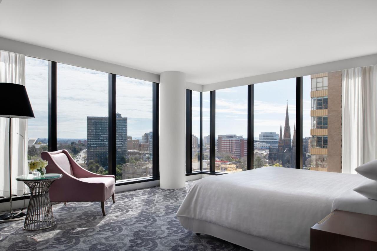 Sheraton Melbourne Hotel Extérieur photo A bedroom at The Westin