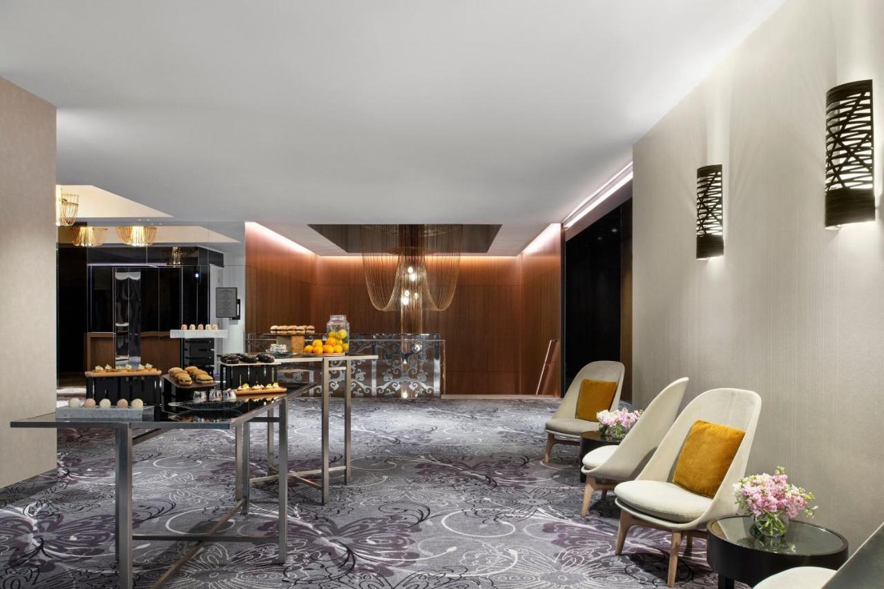 Sheraton Melbourne Hotel Extérieur photo The Lounge at the Westin Palace, Madrid