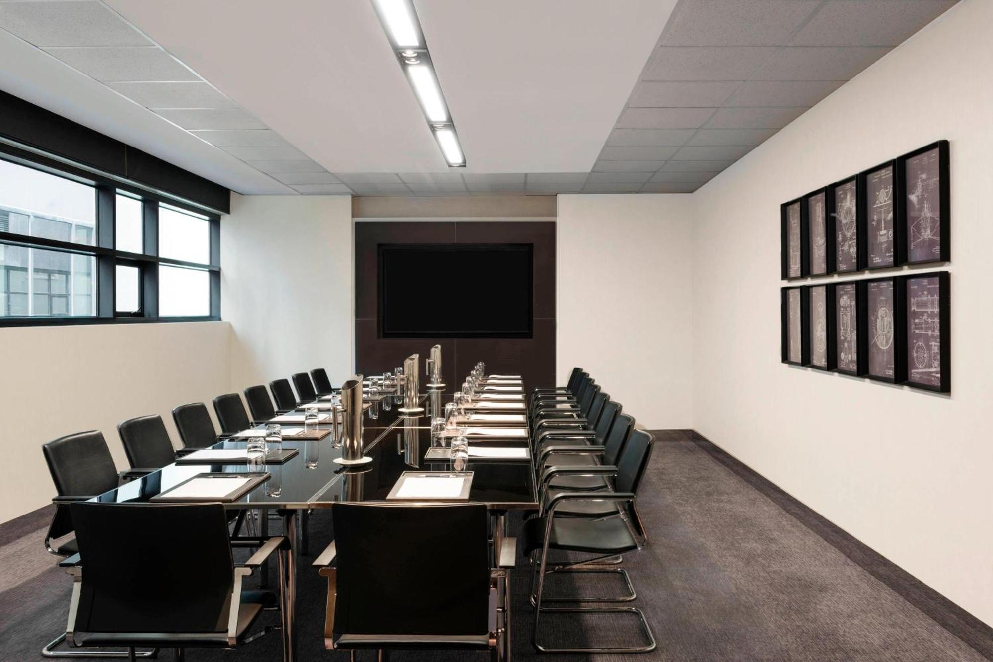 Sheraton Melbourne Hotel Extérieur photo A meeting room